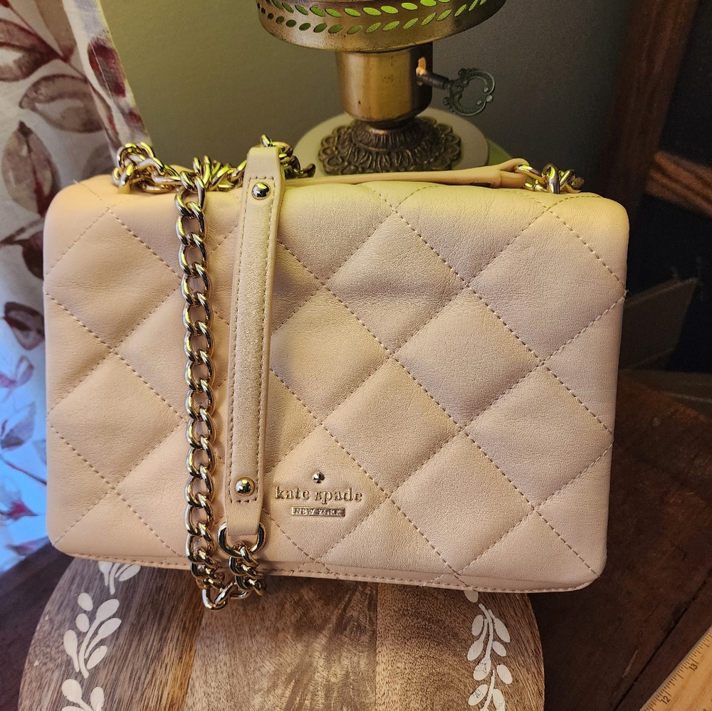 Kate Spade Vivenna Emerson Place purse
